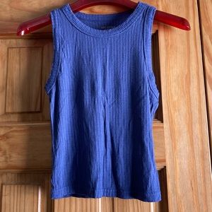 Women’s Arizona cropped ribbed tank tops size S